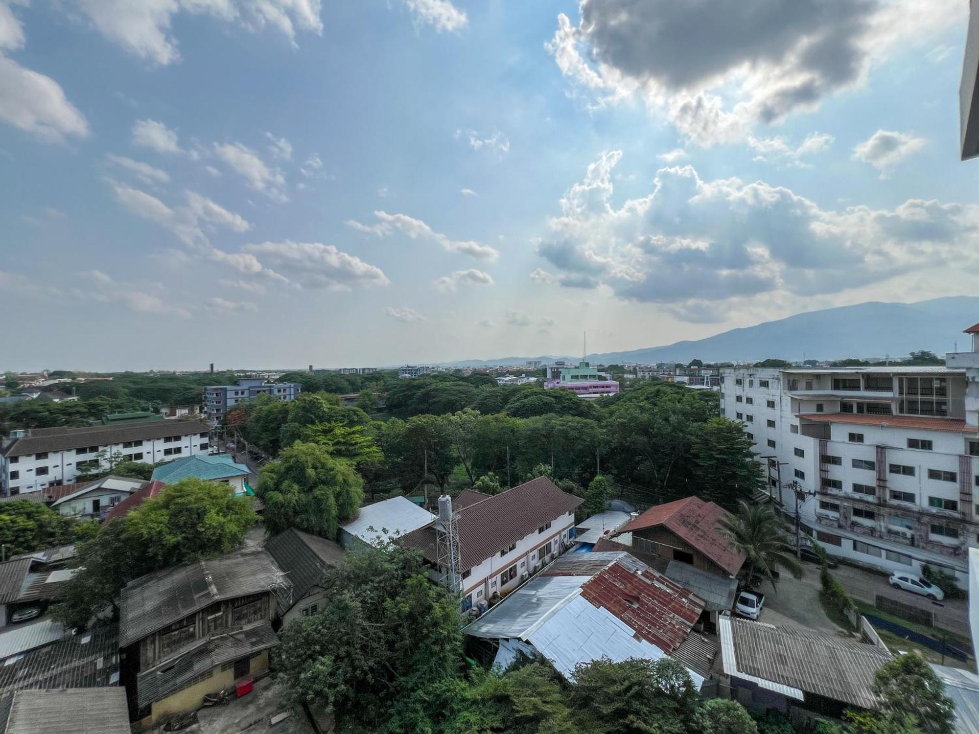 The Astra Sky River Condo Chiang Mai Exterior photo